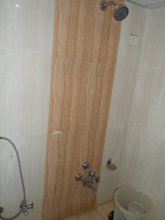 Hotel Avion Inn 阿穆达巴 客房 照片